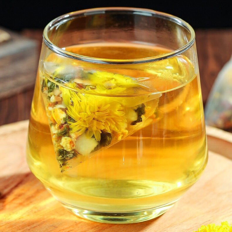 冰糖雪梨菊花茶